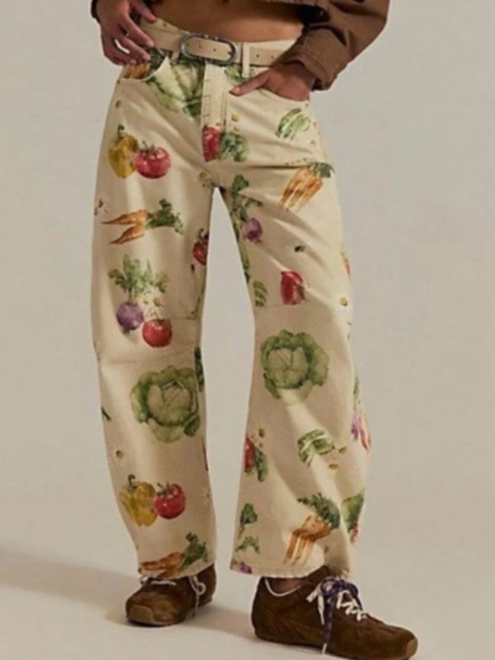 ISO FREE PEOPLE WE THE FREE Good Luck Printed Barrel Jeans Veggies